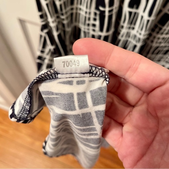 Ann Taylor Black/Navy and White Maxi Dress Size L - Picture 6 of 7